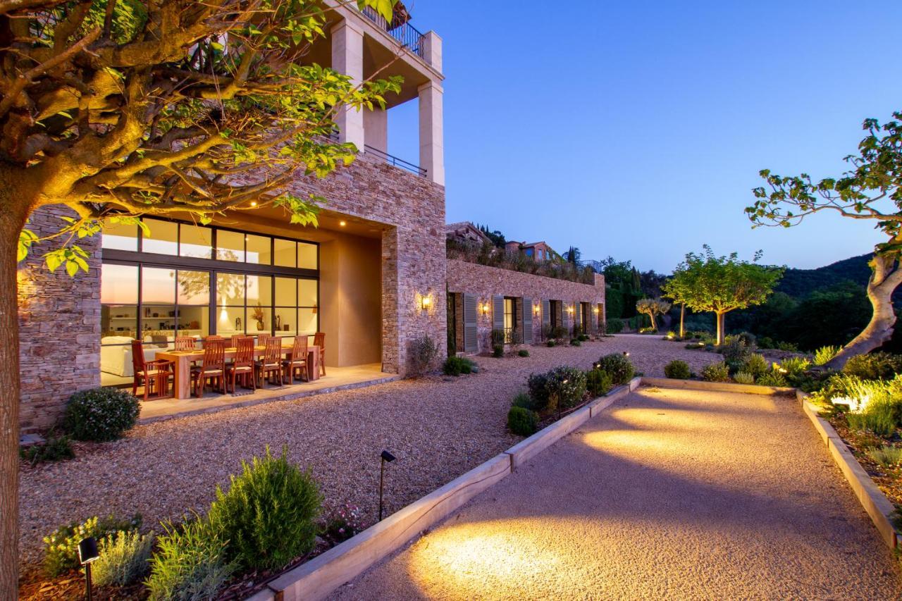 Le Mas Saint Michel Grimaud Bed & Breakfast ภายนอก รูปภาพ