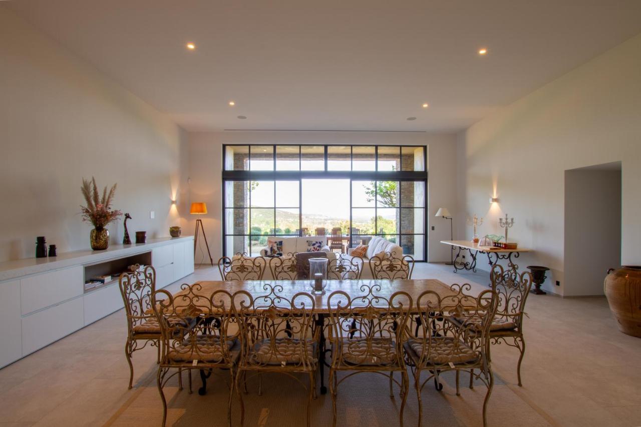 Le Mas Saint Michel Grimaud Bed & Breakfast ภายนอก รูปภาพ