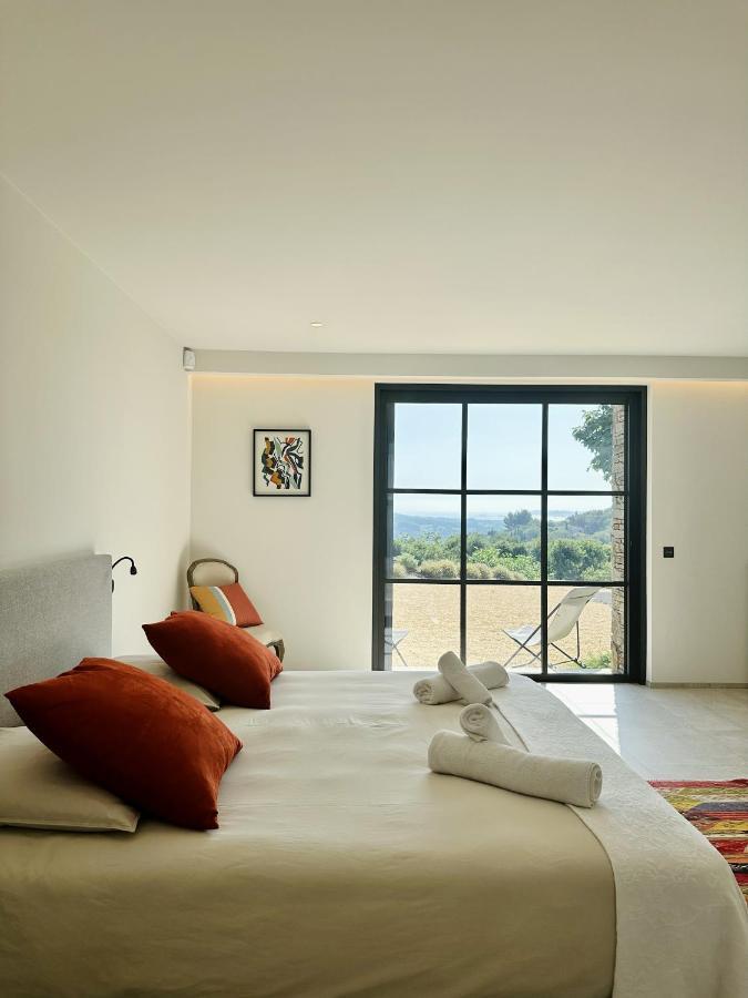 Le Mas Saint Michel Grimaud Bed & Breakfast ภายนอก รูปภาพ