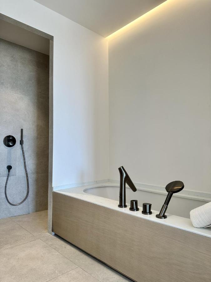 Le Mas Saint Michel Grimaud Bed & Breakfast ภายนอก รูปภาพ